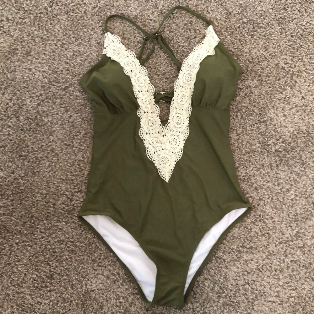 One piece swimsuit